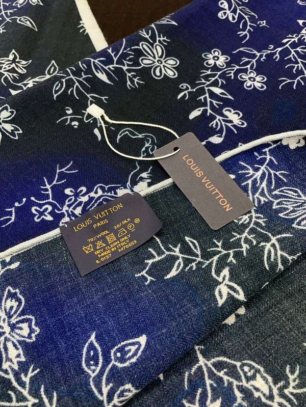 Louis Vuitton Scarf LVC00552 Louis Vuitton Scarf LVC00552